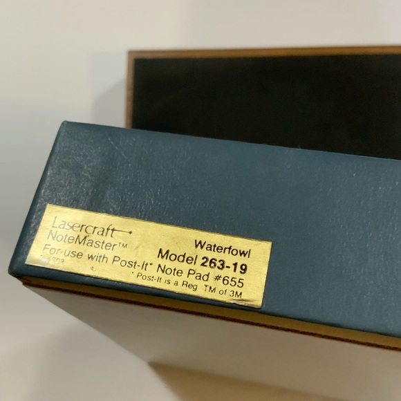 Lasercraft Post Note Holder Roses Walnut Vintage New Old Stock #24 - Picture 5 of 7